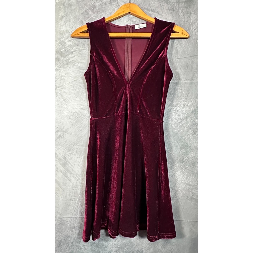 Tobi Mini Dress Womens S Burgundy Velvet Sleeveless Deep V-Neck Party Cocktail